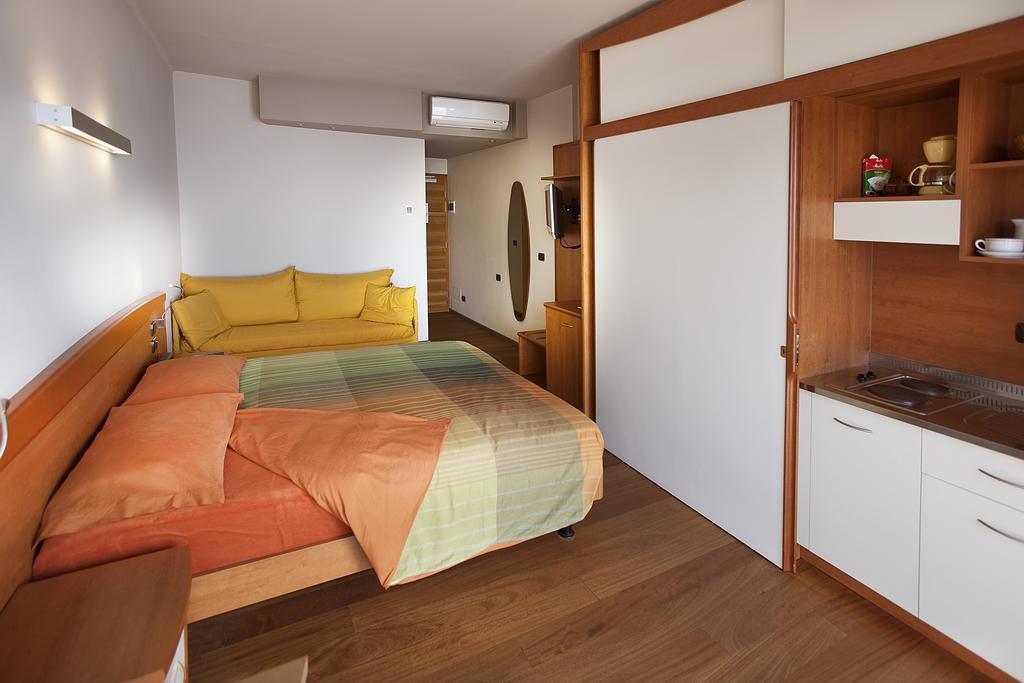 מאלצ'סינה Ambienthotel Spiaggia חדר תמונה